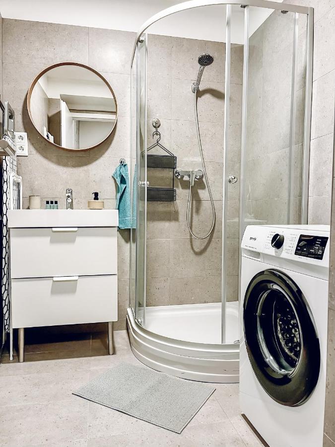 T32 Central Modern Suites บูดาเปสต์ ภายนอก รูปภาพ